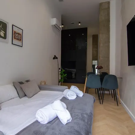 Luxe Appartement In Valencia - Dichtbij Strand Exterior photo